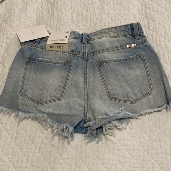 NEW Kancan Jean shorts size small - Picture 2 of 3